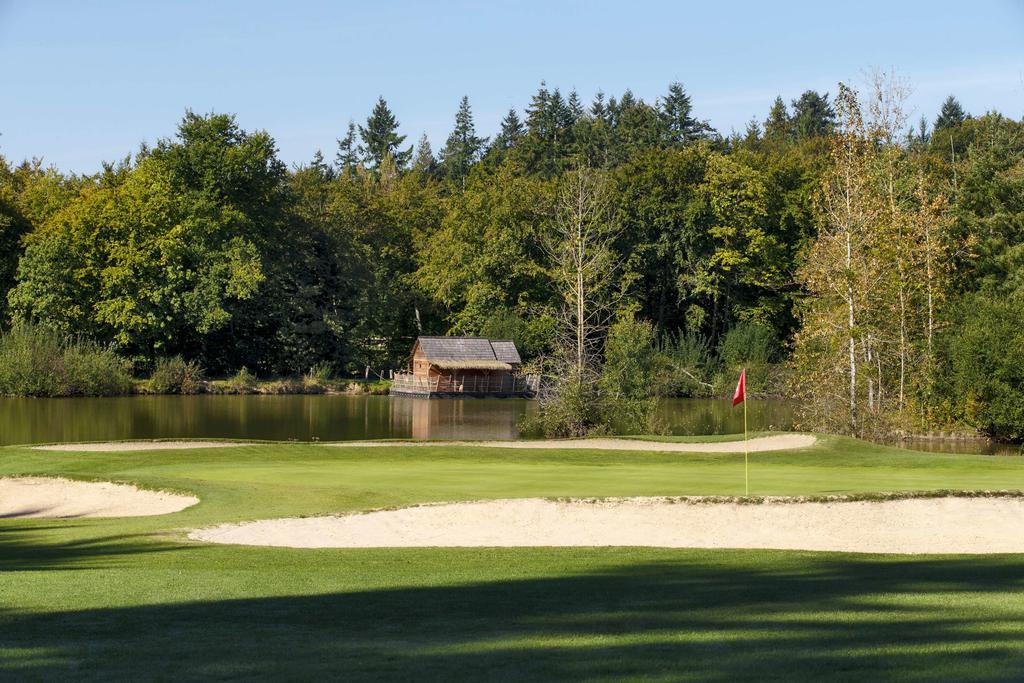 Les Ormes Domaine Et Resort Epiniac Esterno foto