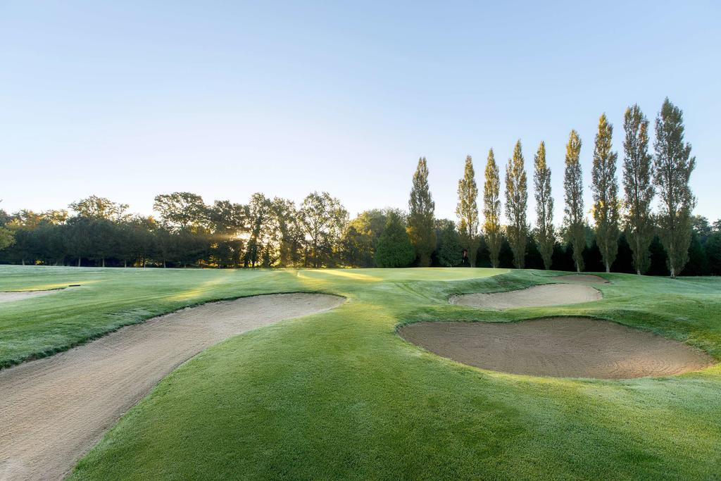 Les Ormes Domaine Et Resort Epiniac Esterno foto